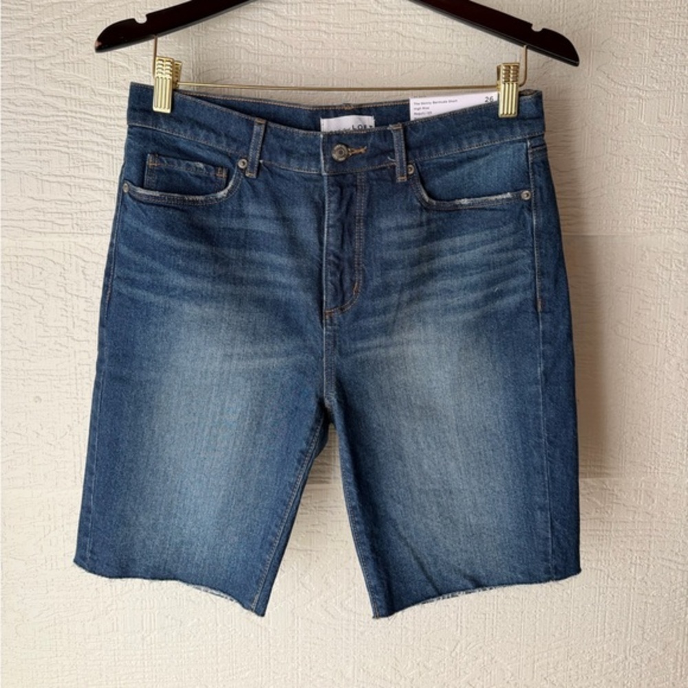 LOFT High Rise Skinny Bermuda Shorts NWT Size 26
